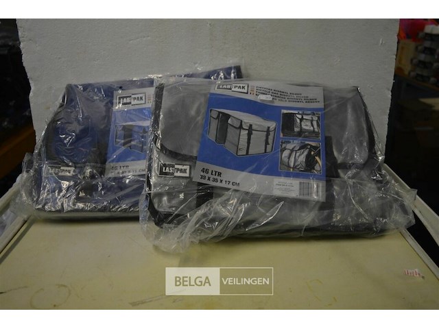 2 fietstassen 46l 31x35x17cm - afbeelding 1 van  2