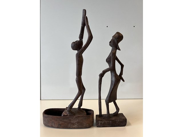 2 fijne beeldjes - afbeelding 1 van  2