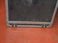 2 flightcases afm. 71x68x71 , flightcase afm. 63x52x87 - afbeelding 8 van  8