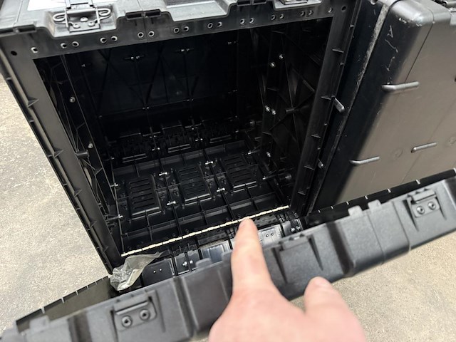 2 flightcases - afbeelding 6 van  11