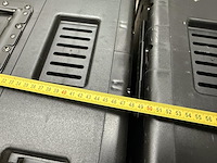 2 flightcases - afbeelding 9 van  11