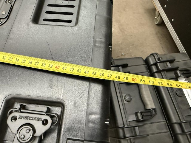 2 flightcases - afbeelding 10 van  11