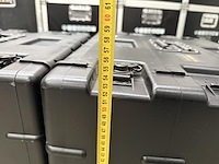 2 flightcases - afbeelding 11 van  11