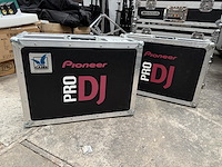 2 flightcases - afbeelding 1 van  7