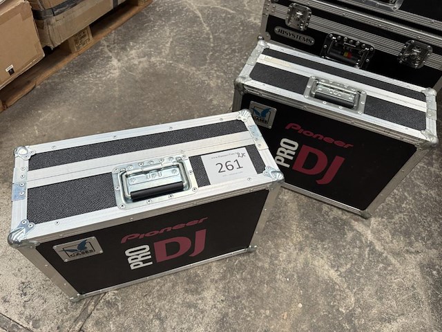 2 flightcases - afbeelding 2 van  7