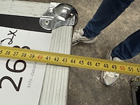 2 flightcases - afbeelding 6 van  7