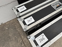 2 flightcases - afbeelding 8 van  8