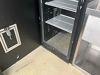 2 foodcontainer inclusief 1 aanhangwagen tack - afbeelding 10 van  53