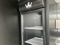 2 foodcontainer inclusief 1 aanhangwagen tack - afbeelding 12 van  53