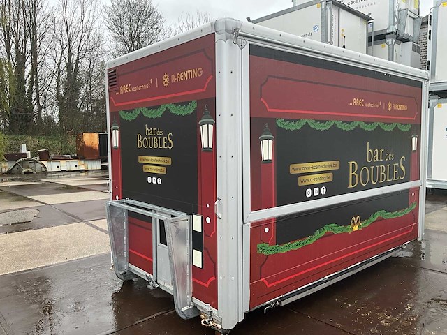 2 foodcontainer inclusief 1 aanhangwagen tack - afbeelding 1 van  53