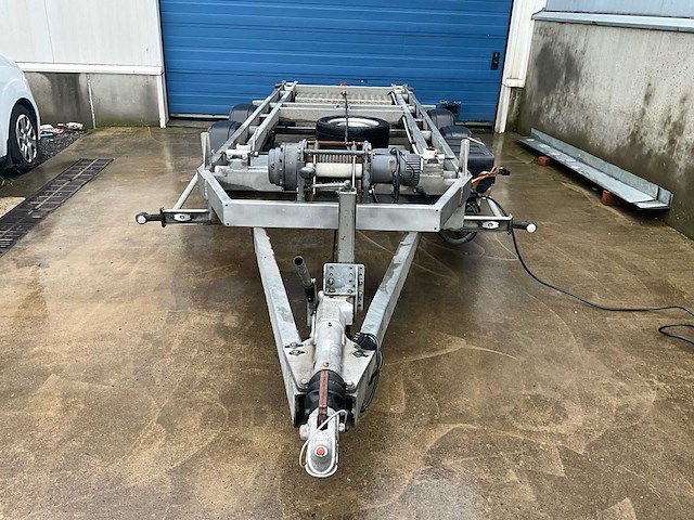 2 foodcontainer inclusief 1 aanhangwagen tack - afbeelding 19 van  53