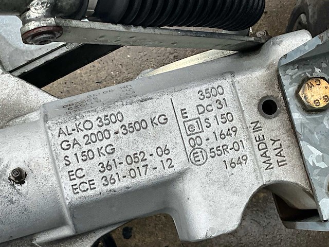 2 foodcontainer inclusief 1 aanhangwagen tack - afbeelding 36 van  53