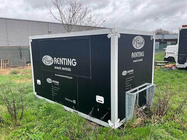 2 foodcontainer inclusief 1 aanhangwagen tack - afbeelding 37 van  53