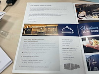 2 foodcontainer inclusief 1 aanhangwagen tack - afbeelding 53 van  53