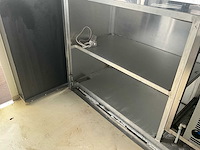 2 foodcontainer inclusief 1 aanhangwagen tack - afbeelding 6 van  53