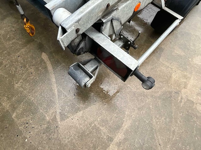 2 foodcontainer inclusief 1 aanhangwagen tack - afbeelding 2 van  7