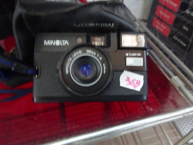 2 foto camera's - afbeelding 2 van  2