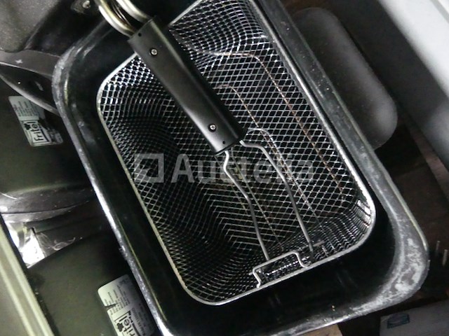 2 friteuses, philips-koffiezetapparaat - afbeelding 14 van  16