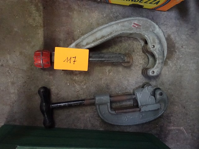 2 g-klemmen - afbeelding 2 van  2