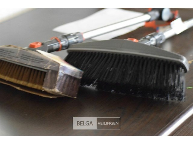 2 gardena systeem waterborstels - afbeelding 3 van  5