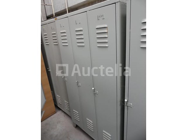 2 garderobekasten met 3 deuren - afbeelding 3 van  4