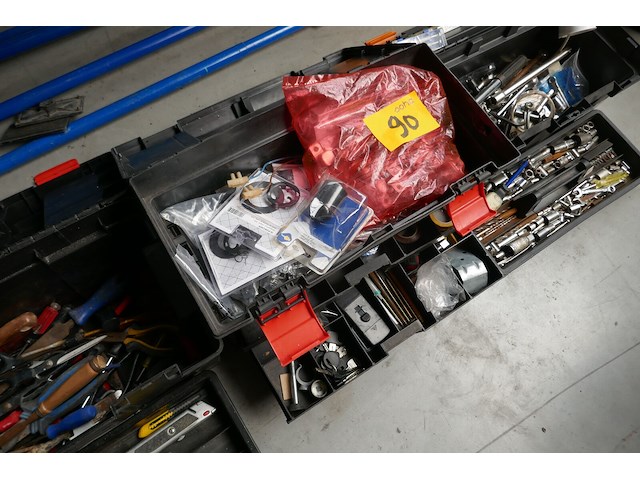 2 gereedschapskoffers met inhoud - afbeelding 3 van  4