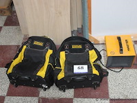 2 gereedschapszakken stanley en heteluchtblazer master - afbeelding 1 van  2