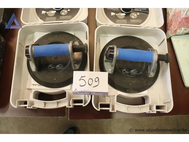 2 glasdragers in opbergkoffer - afbeelding 1 van  1