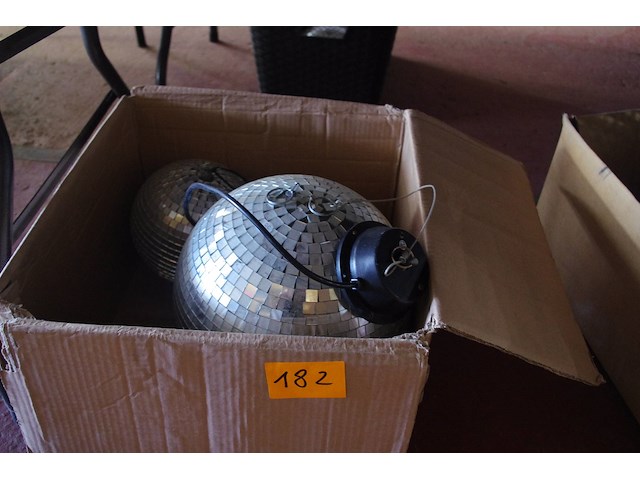 2 glitterballen - afbeelding 3 van  3