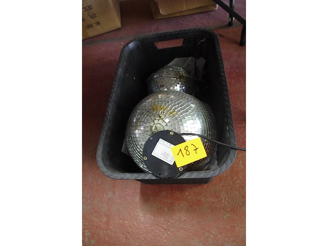 2 glitterballen - afbeelding 1 van  2