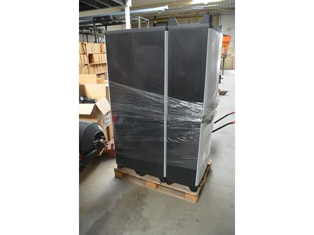 2 grijs kunstof kasten afm. 67x40x174cm, 2 grijs kunstof kasten afm. 67x40x90cm - afbeelding 2 van  6