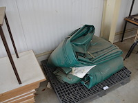 2 groene dekzeilen afm. 10m x 4m - afbeelding 2 van  4