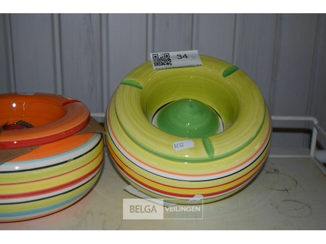 2 grote asbakken - afbeelding 3 van  3