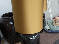 2 grote tafellampen met goudkleurige kap (124 cm) - afbeelding 4 van  5