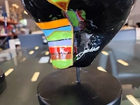 2 handbeschilderde papier-mache sculpturen deesse (1 papier-mache vertoont schade aan de voet) - afbeelding 7 van  7