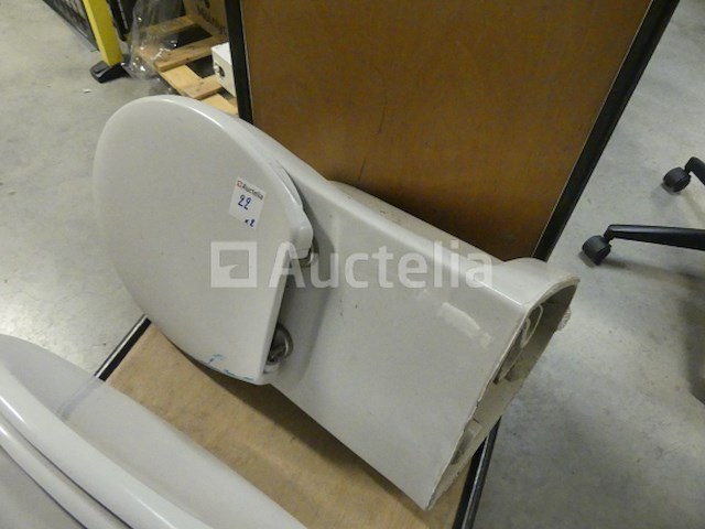 2 hangende toiletpotten - afbeelding 5 van  11