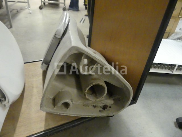 2 hangende toiletpotten - afbeelding 9 van  11