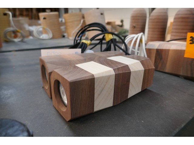 2 hanglampen gemengd hout dassein - afbeelding 3 van  3