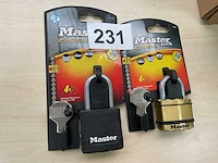 2 hangsloten - afbeelding 3 van  3