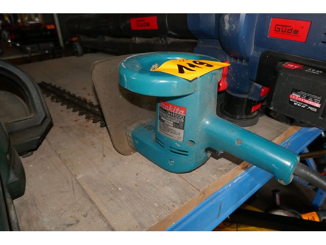 2 heggenscharen makita/metabo - afbeelding 1 van  5