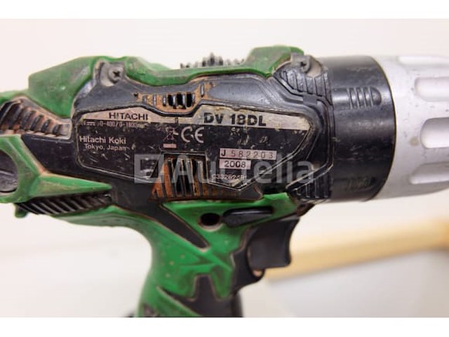 2 hitachi batterij-aangedreven boormachines - afbeelding 3 van  11