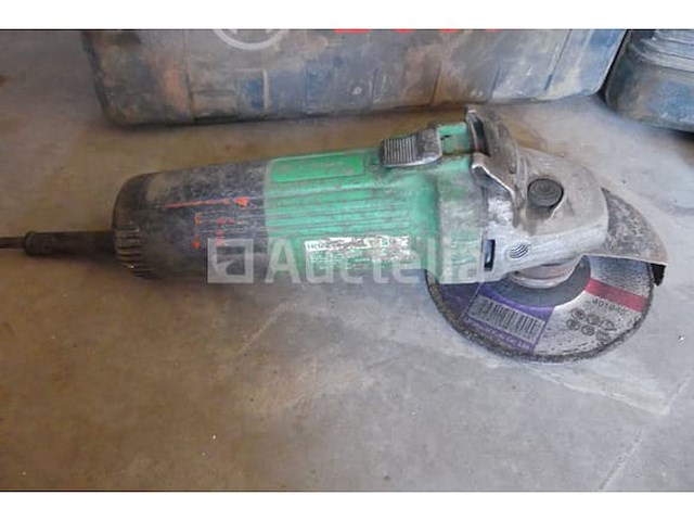 2 hitachi elektrogereedschappen - afbeelding 5 van  10