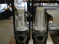 2 hitachi lampen - afbeelding 1 van  3