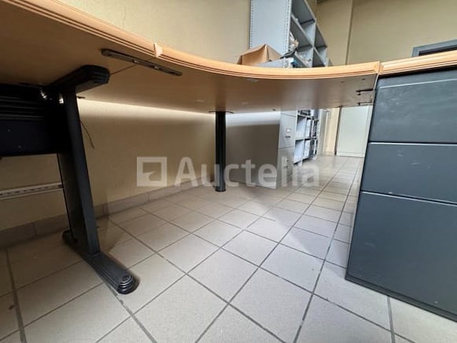 2 hoekbureaus (3 stuks) en ladeunits - afbeelding 1 van  12