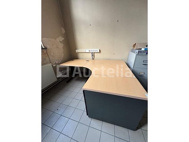 2 hoekbureaus (3 stuks) en ladeunits - afbeelding 8 van  12