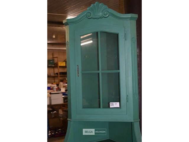 2 hoekkastjes 1 groene en 1 bruine - afbeelding 2 van  3