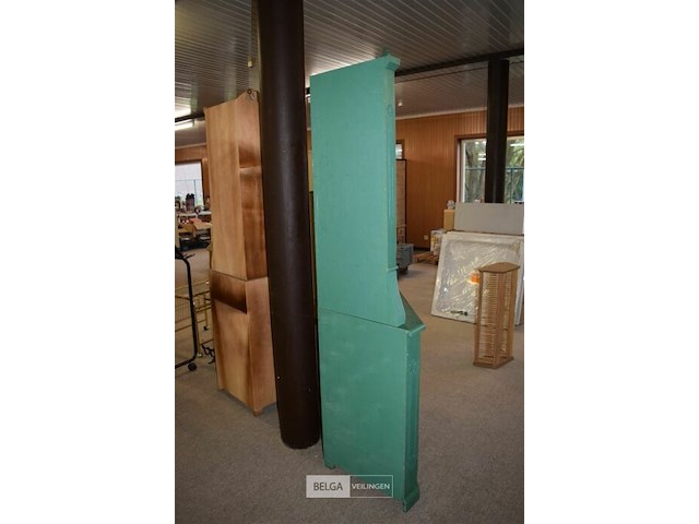 2 hoekkastjes 1 groene en 1 bruine - afbeelding 3 van  3