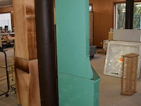 2 hoekkastjes 1 groene en 1 bruine - afbeelding 3 van  3