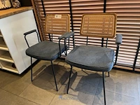 2 horecastoelen