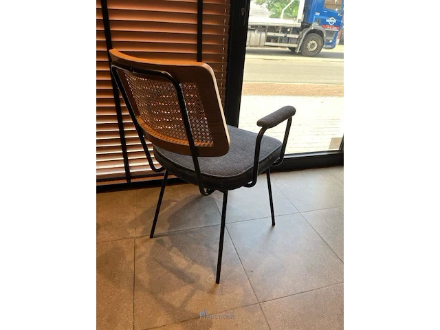 2 horecastoelen - afbeelding 4 van  4